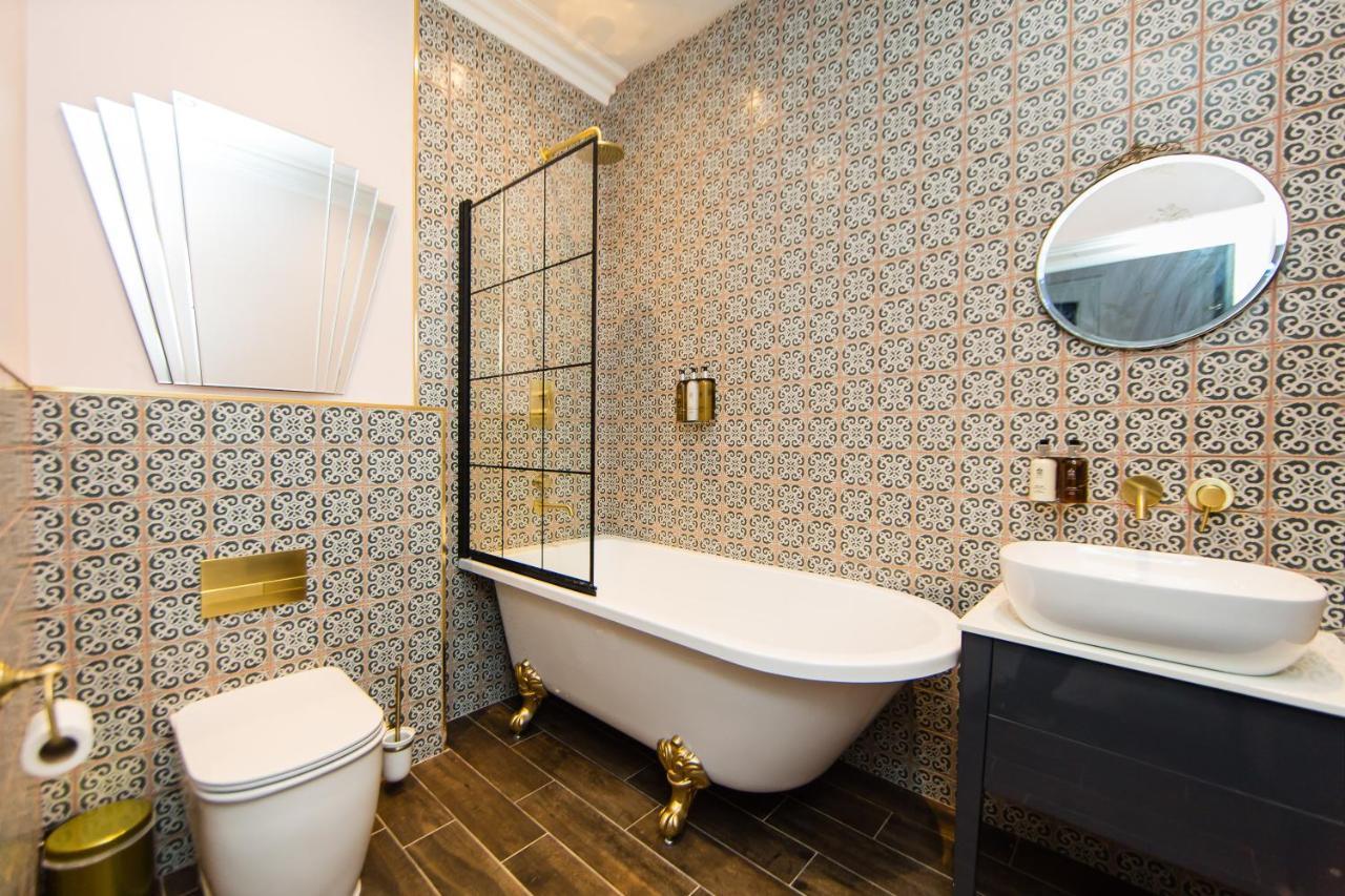 Skeldale House: 'all Creatures' Luxury In Yorkshire Dales