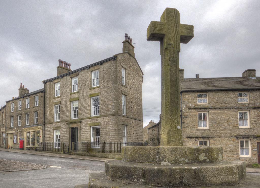 Skeldale House 'all Creatures Great & Small' By Maison Parfaite - Luxury & In Askrigg, Yorkshire Dales