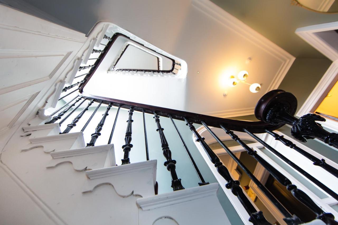 Skeldale House 'all Creatures Great & Small' By Maison Parfaite - Luxury & In Askrigg, Yorkshire Dales